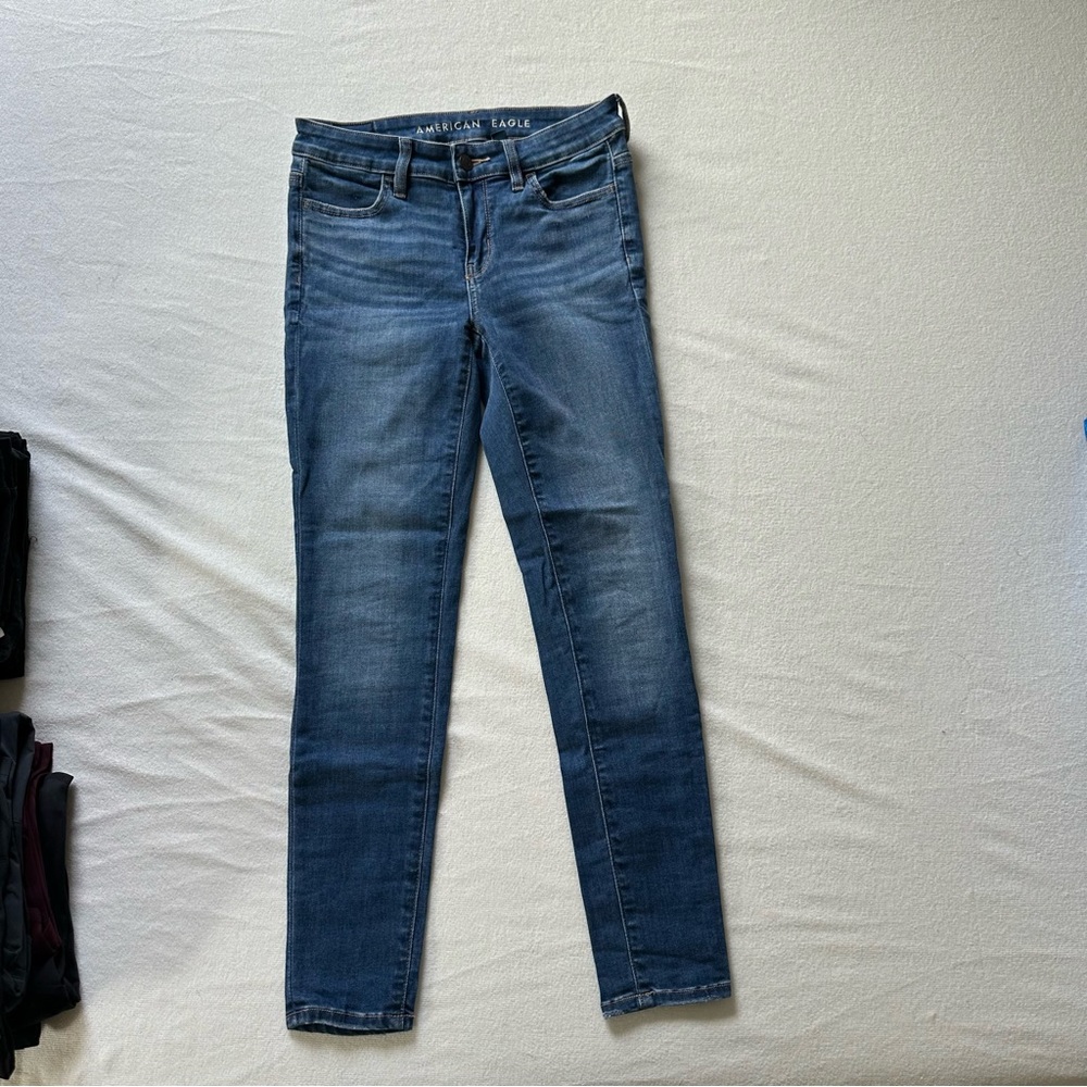 American Eagle skinny jeans